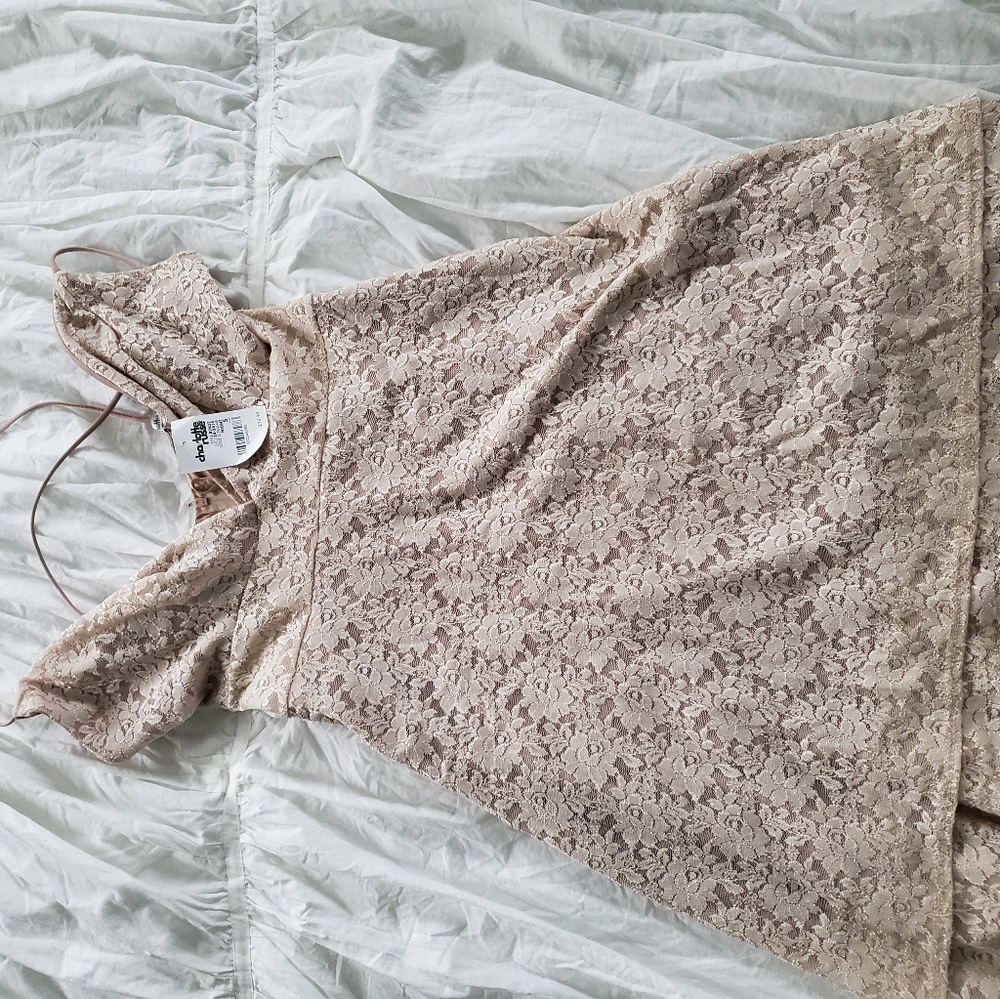 A line sleeveless back out sundress taupe